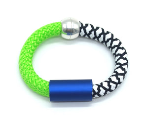 Oval bracelet / green and blue
